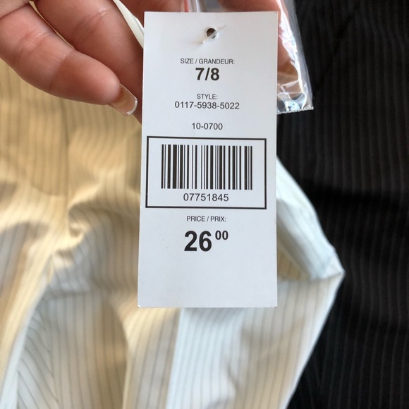 Mandees dress pants. - Picture 2 of 2